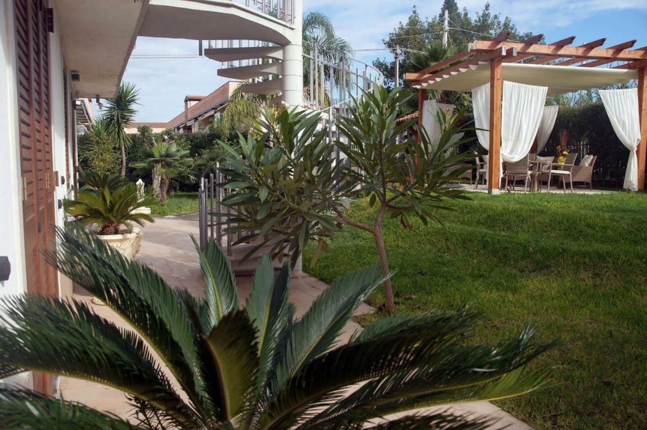 Bivano Villa Grazia Fondachello  Exteriör bild